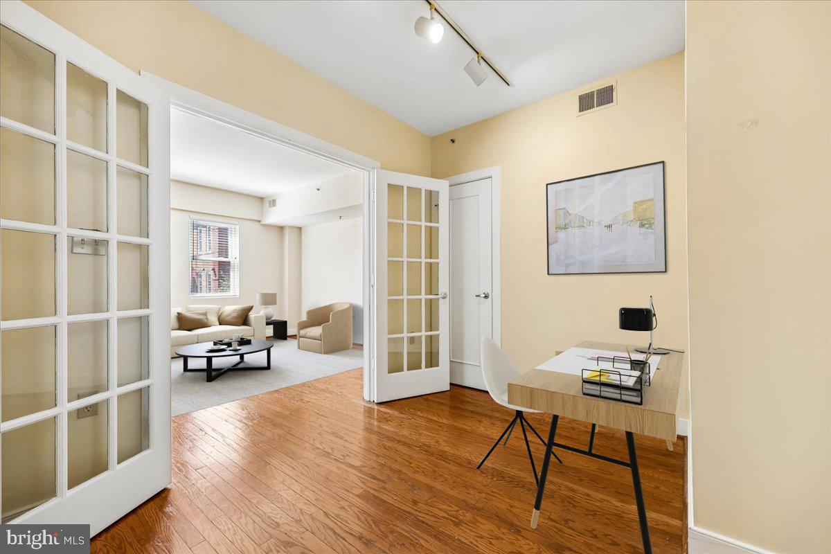 1727 R Street Northwest, Unit 201 Washington, DC 20009 - Photo 13 of 49 Den/Office is perfect extra living space