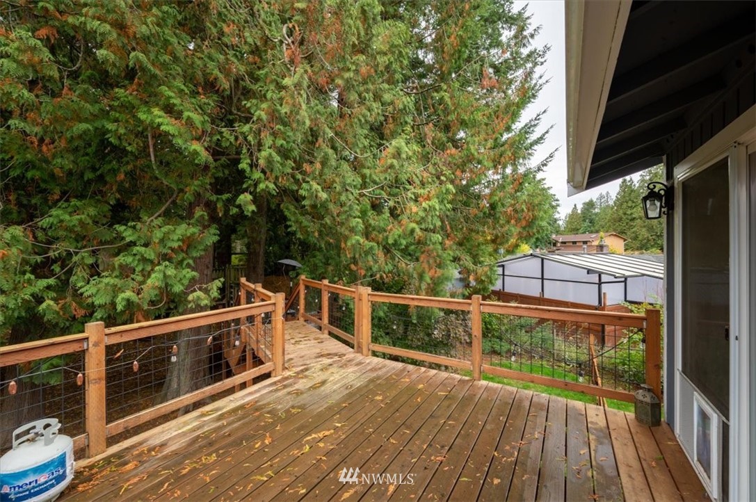 5942 Longdin Road Ferndale, WA 98248 - Photo 30 of 30 a view of a balcony with wooden floor