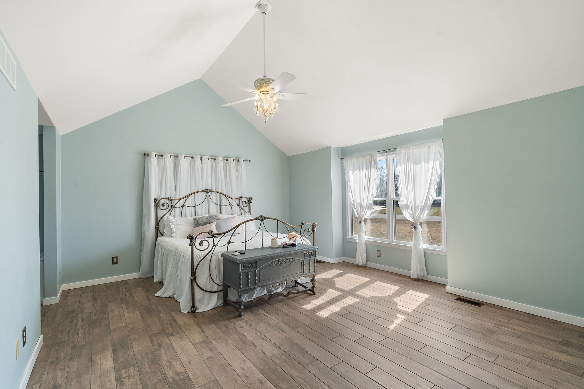 1790 West 134th Court Crown Point, IN 46307 - Photo 20 of 53 2048x1365