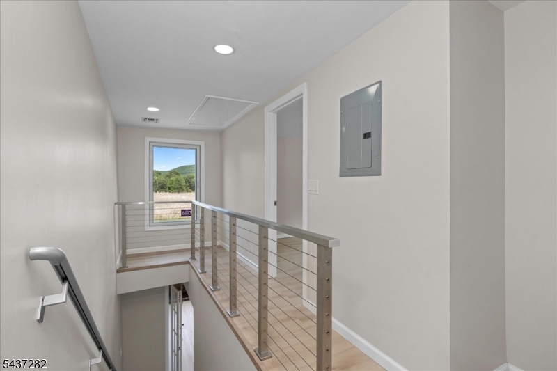 129 Owens Station Road Vernon, NJ 07461 - Photo 17 of 33