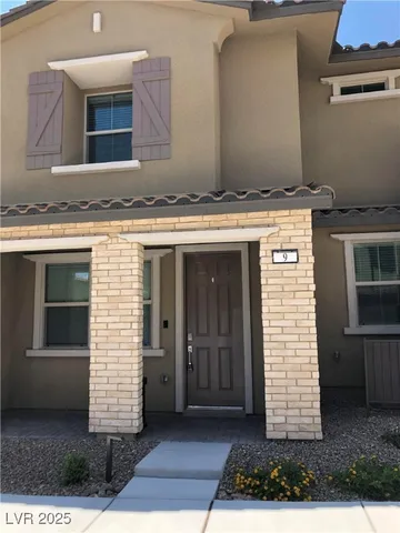 $2,595 | 9 Alamere Falls Drive, Las Vegas, NV 89138