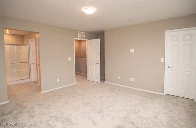 $2,595 | 9 Alamere Falls Drive, Las Vegas, NV 89138