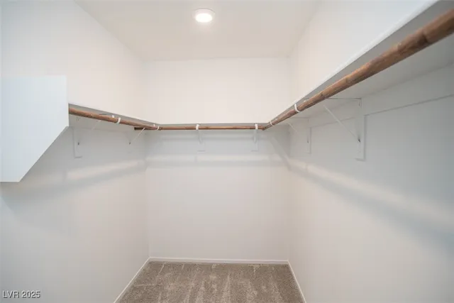 $2,595 | 9 Alamere Falls Drive, Las Vegas, NV 89138