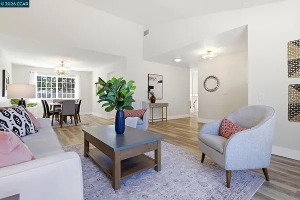 $1,199,000 | 5612 Frank Place, Clayton, CA 94517