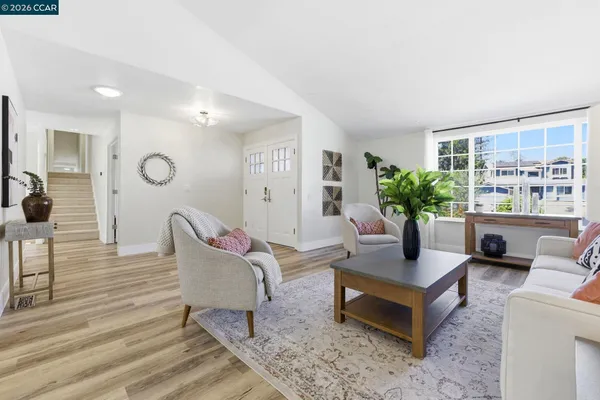 $1,199,000 | 5612 Frank Place, Clayton, CA 94517