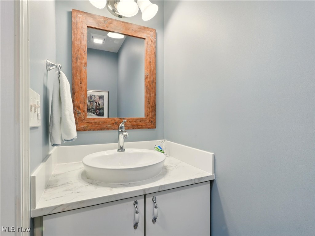 5237 Lake Road West, Unit 1103 Ashtabula, OH 44004 - Photo 16 of 29 Gallery Image 16