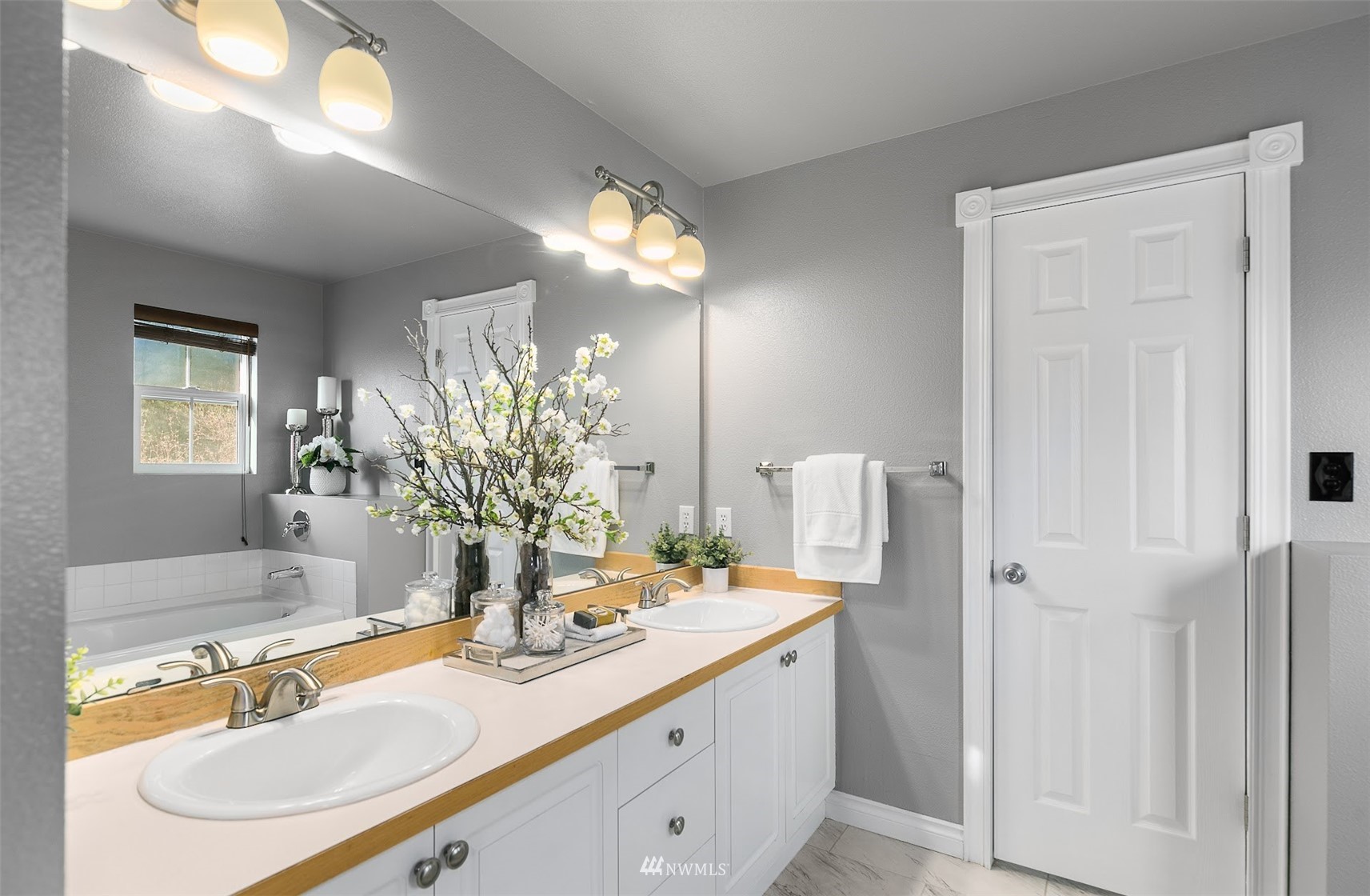 5624 South 233rd Street, Unit 41 Kent, WA 98032 - Photo 18 of 40