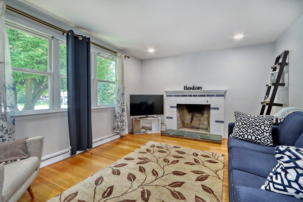 66 Vincent Road Dedham, MA 02026 - Photo 3 of 25 Gallery Image 3