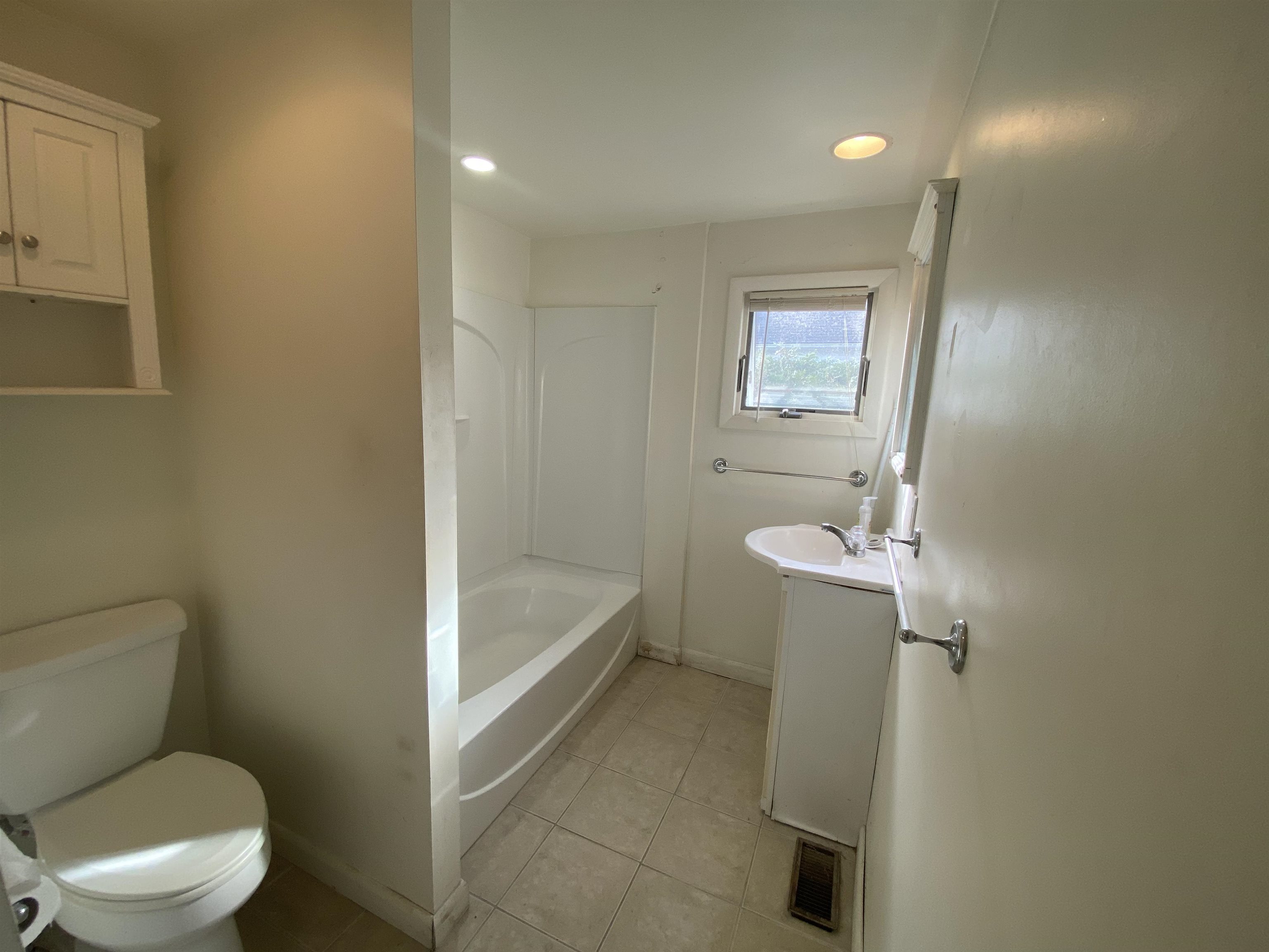 189 Mussey Street Rutland, VT 05701 - Photo 12 of 16
