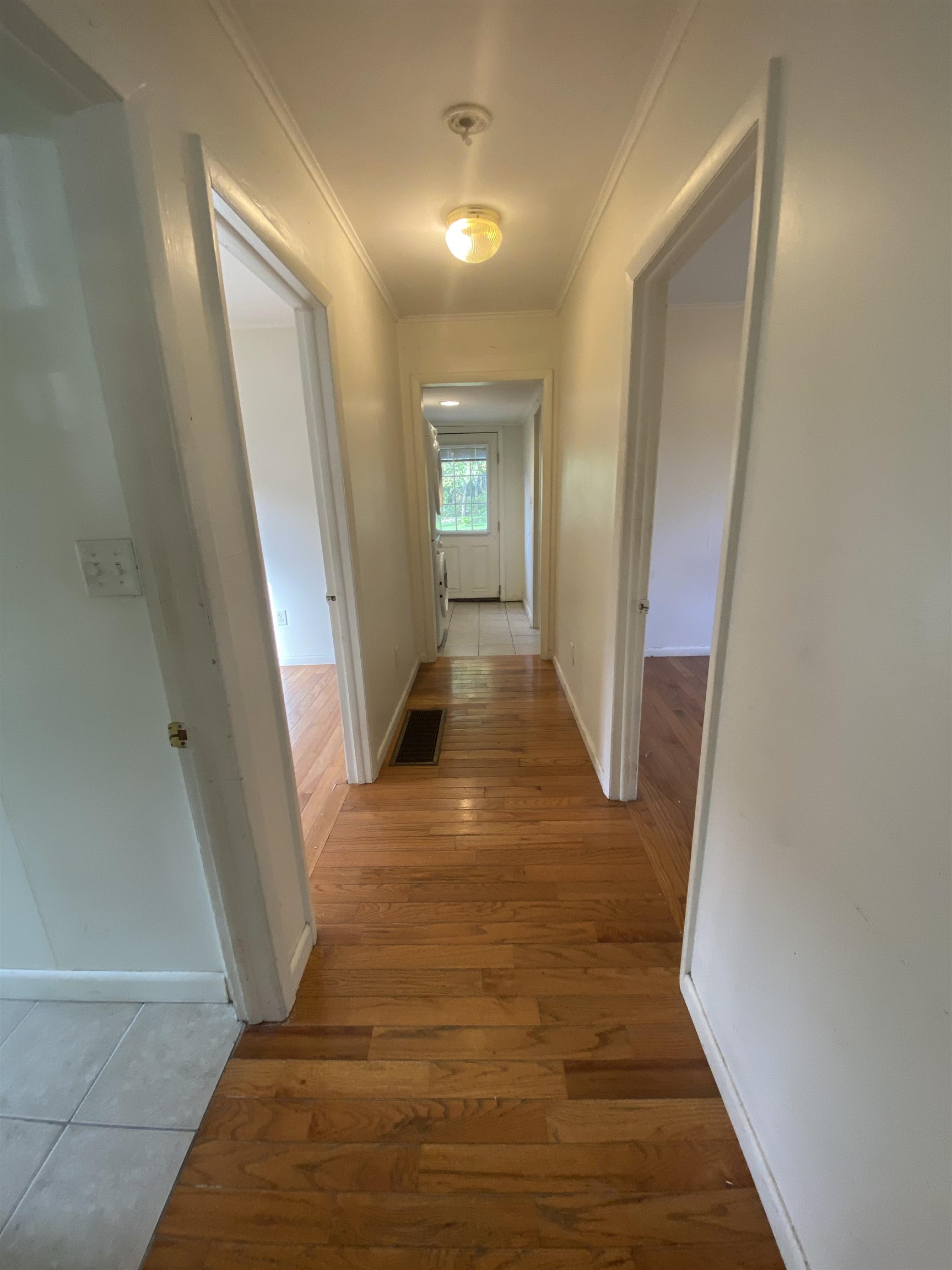 189 Mussey Street Rutland, VT 05701 - Photo 7 of 16