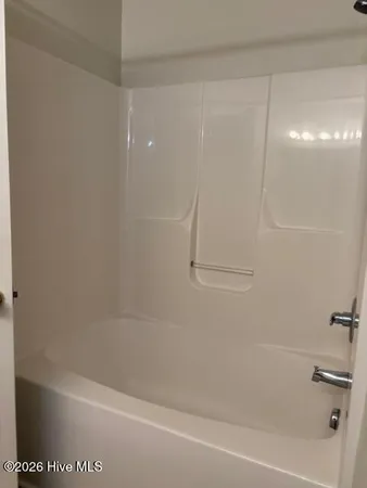 $1,150 | 907 Springwood Drive, Jacksonville, NC 28546