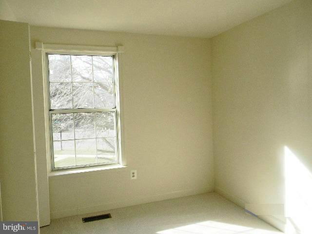 15004 Shamrock Ridge Road Silver Spring, MD 20906 - Photo 18 of 30 Bedroom