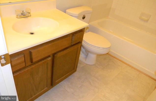 15004 Shamrock Ridge Road Silver Spring, MD 20906 - Photo 28 of 30 Bath