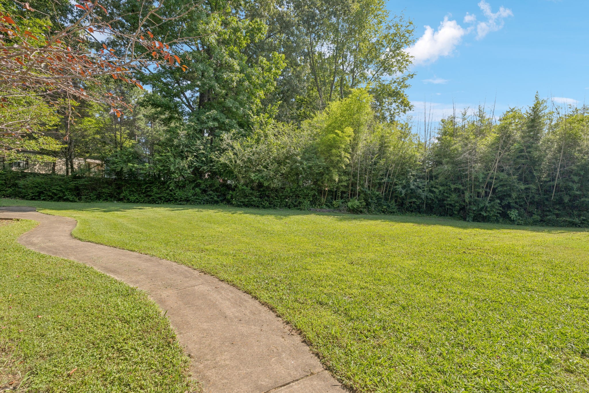 1108 Lone Oak Road Paris, TN 38242 - Photo 7 of 64 Gallery Image 7