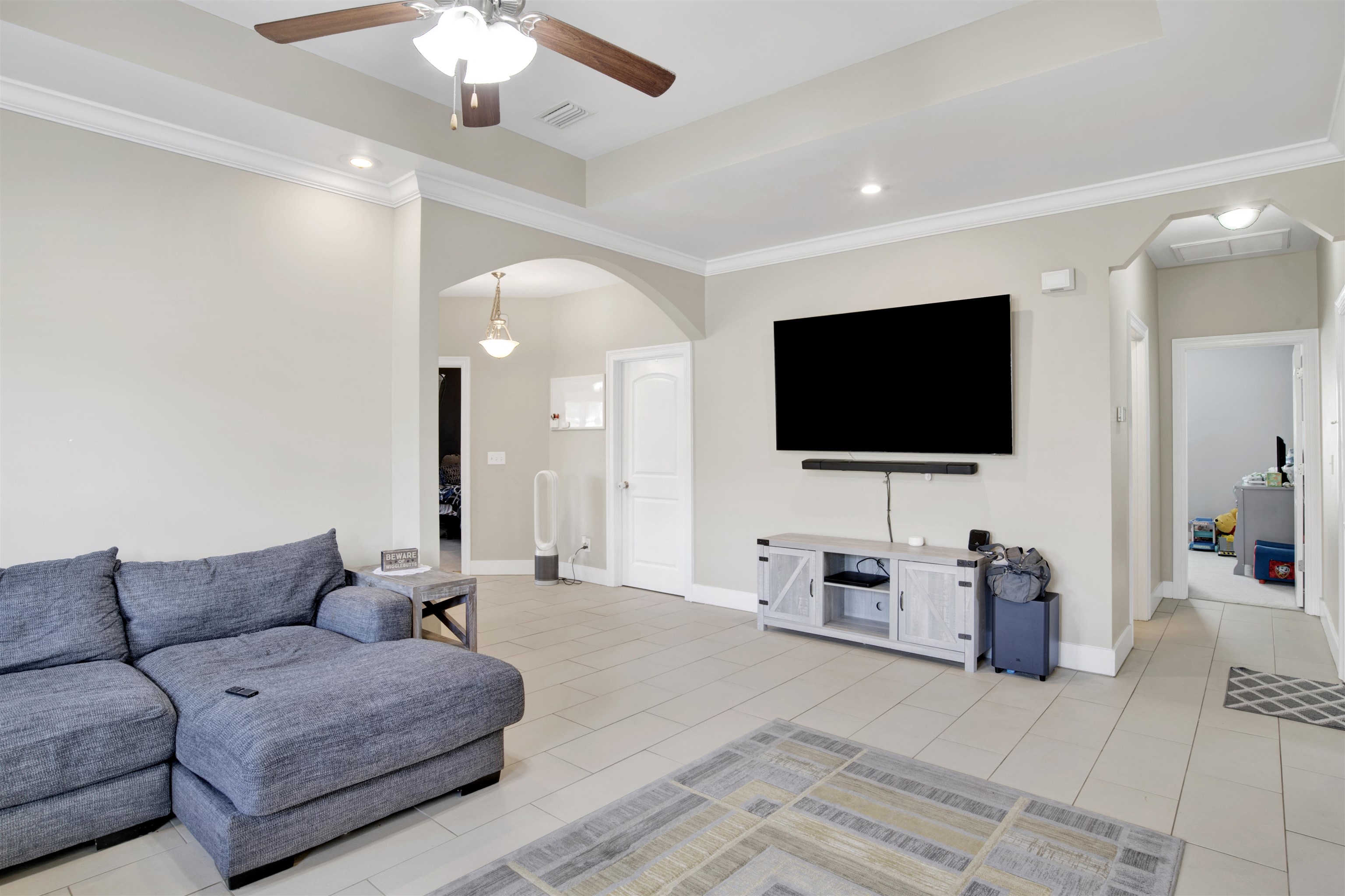 16820 Prado Loop Loxley, AL 36551 - Photo 6 of 19 LivingRoom