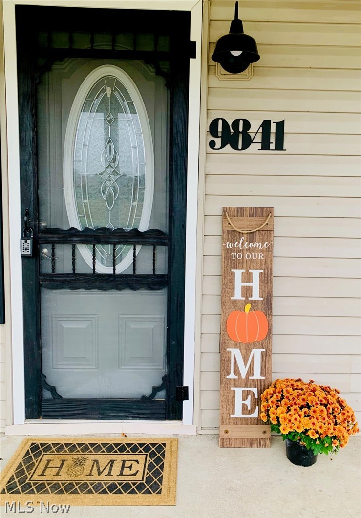 9841 Hiner Road Wooster, OH 44691 - Photo 2 of 30