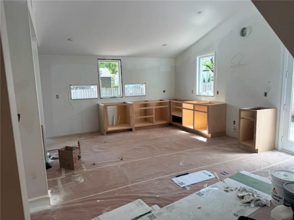 4113 West 67th Street Prairie Village, KS 66208 - Photo 8 of 16