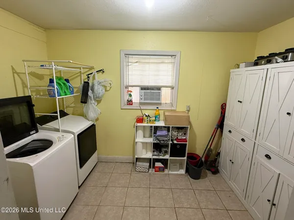 $174,900 | 619 Dina Drive, D'Iberville, MS 39540