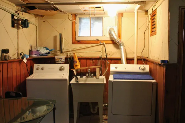 $141,000 | 914 Michigan Street, Hibbing, MN 55746