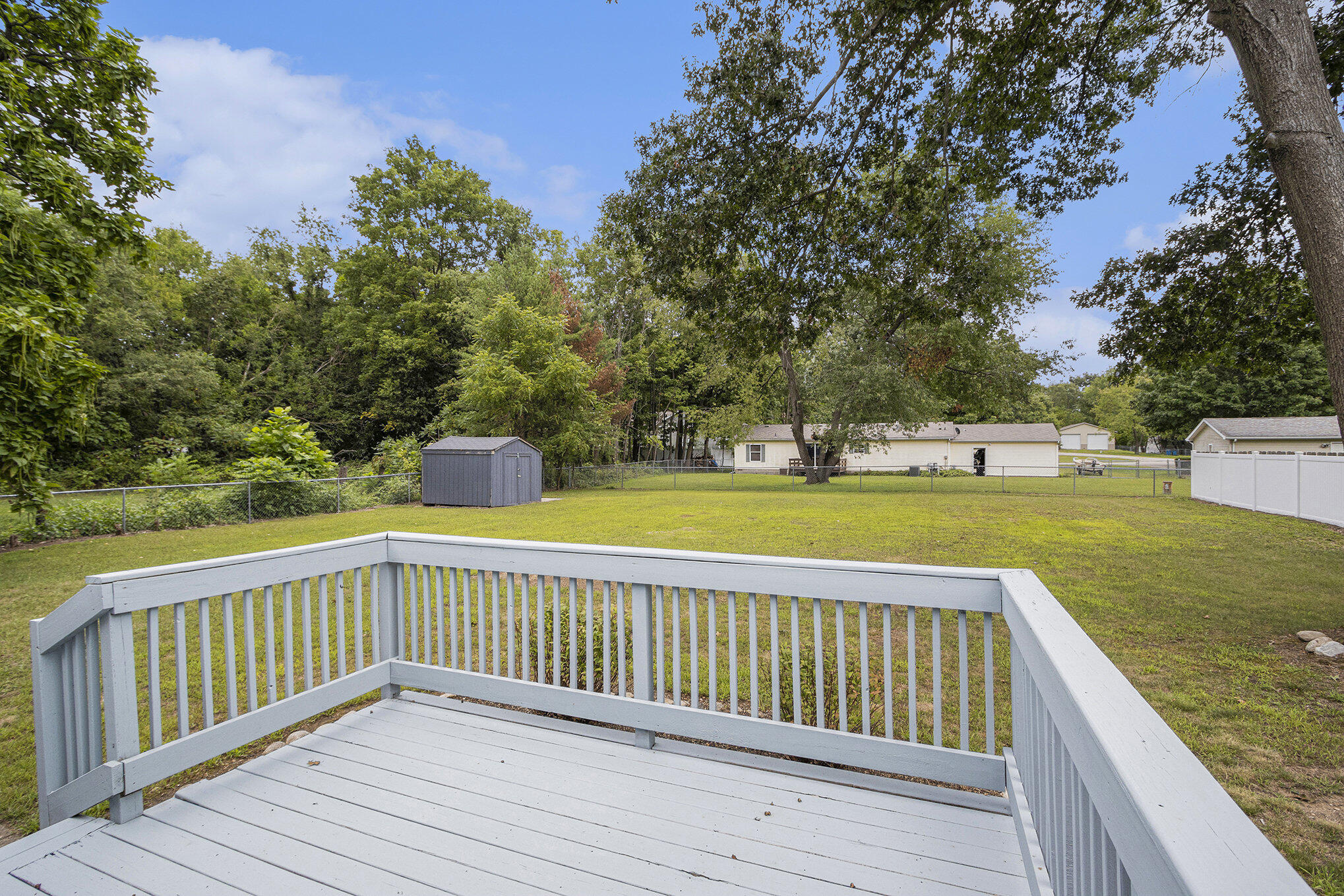 310 Rogers Street Decatur, MI 49045 - Photo 15 of 18 Deck
