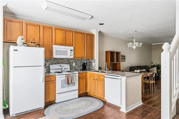 $1,800 | 922 Vineland Place, Lake Mary, FL 32746