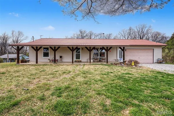 $375,000 | 6150 State Rd DD, Festus, MO 63028