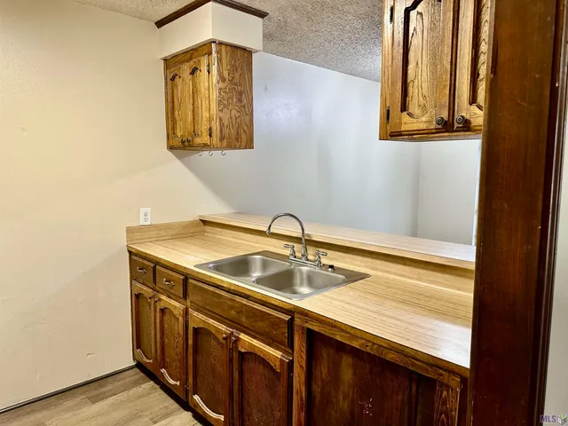 $1,300 | 37283 Northwood Alley, Prairieville, LA 70769