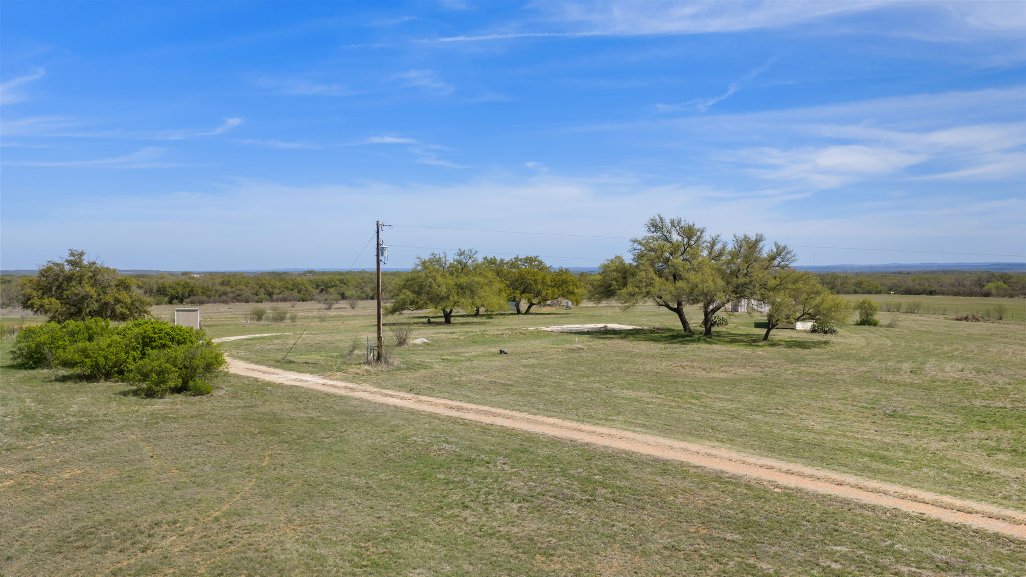 2502 Ranch Road 1323 Johnson City, TX 78636 - Photo 38 of 40 a view of a field with an ocean