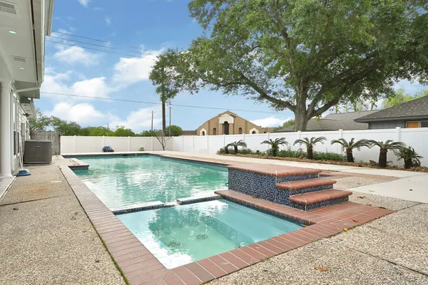 $480,000 | 4618 Sao Paulo Street, Pasadena, TX 77504