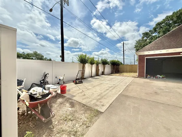$480,000 | 4618 Sao Paulo Street, Pasadena, TX 77504