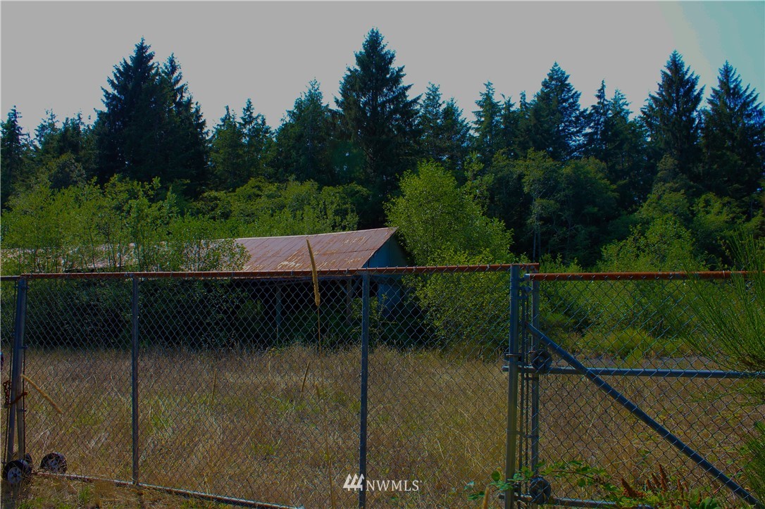 2041 Ocean Beach Road Copalis Crossing, WA 98536 - Photo 6 of 40 Gallery Image 6