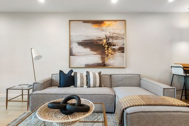 $1,199,000 | 76 Wareham Street, Unit 6E, Boston, MA 02118