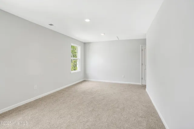 $375,990 | 413 Oak Knl Drive, Unit LOT 71, Jacksonville, NC 28540