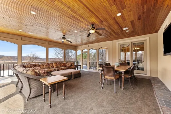 $3,250,000 | 419 North Valley Hill Road, Bull Valley, IL 60098