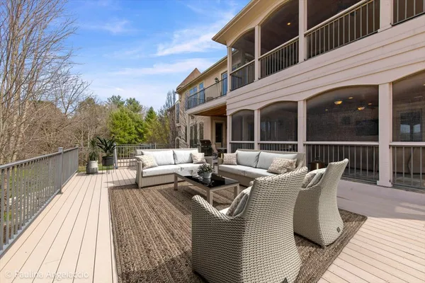 $3,250,000 | 419 North Valley Hill Road, Bull Valley, IL 60098