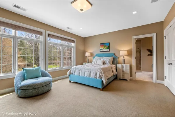 $3,250,000 | 419 North Valley Hill Road, Bull Valley, IL 60098