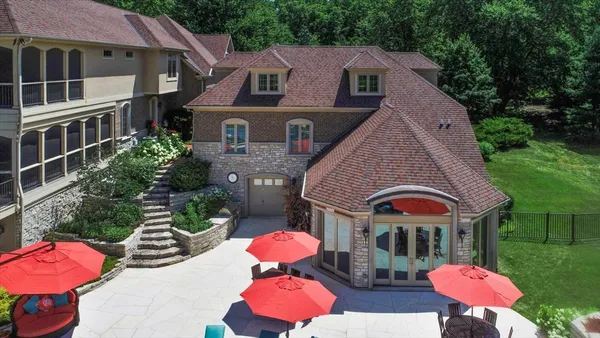 $3,250,000 | 419 North Valley Hill Road, Bull Valley, IL 60098