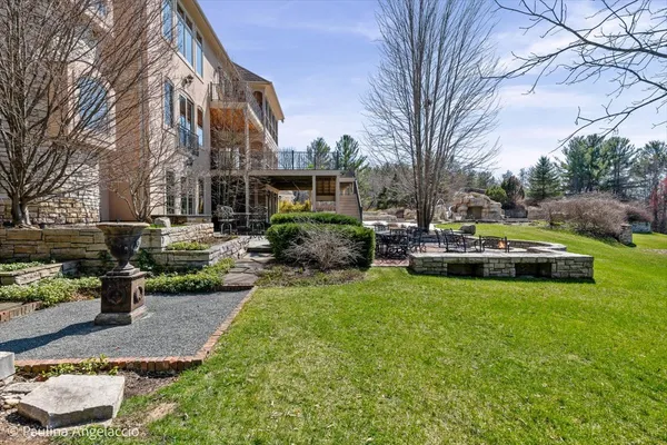 $3,250,000 | 419 North Valley Hill Road, Bull Valley, IL 60098