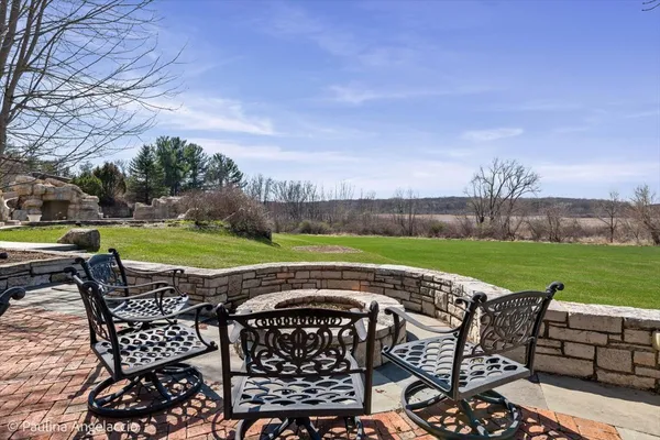 $3,250,000 | 419 North Valley Hill Road, Bull Valley, IL 60098