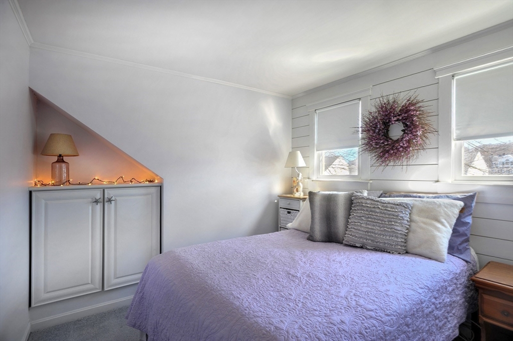 28 E Street Hull, MA 02045 - Photo 23 of 40