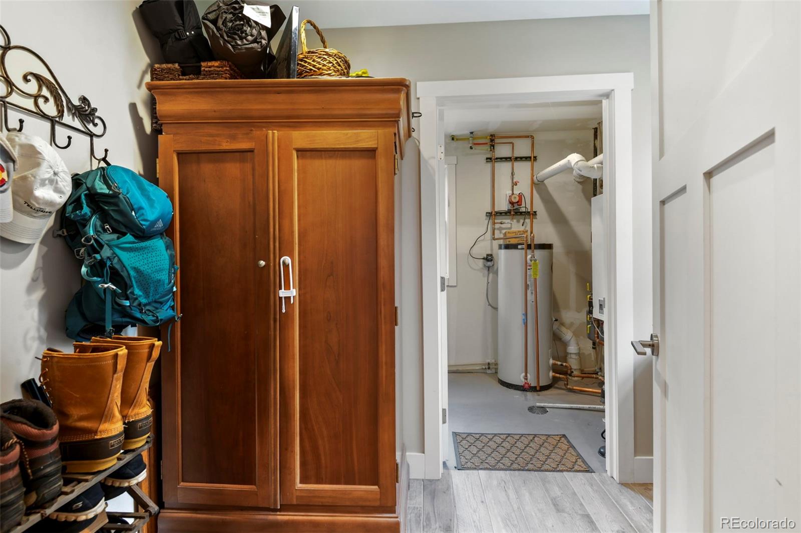 1555 Three Peaks Road Black Hawk, CO 80422 - Photo 28 of 50 a view of walk in closet