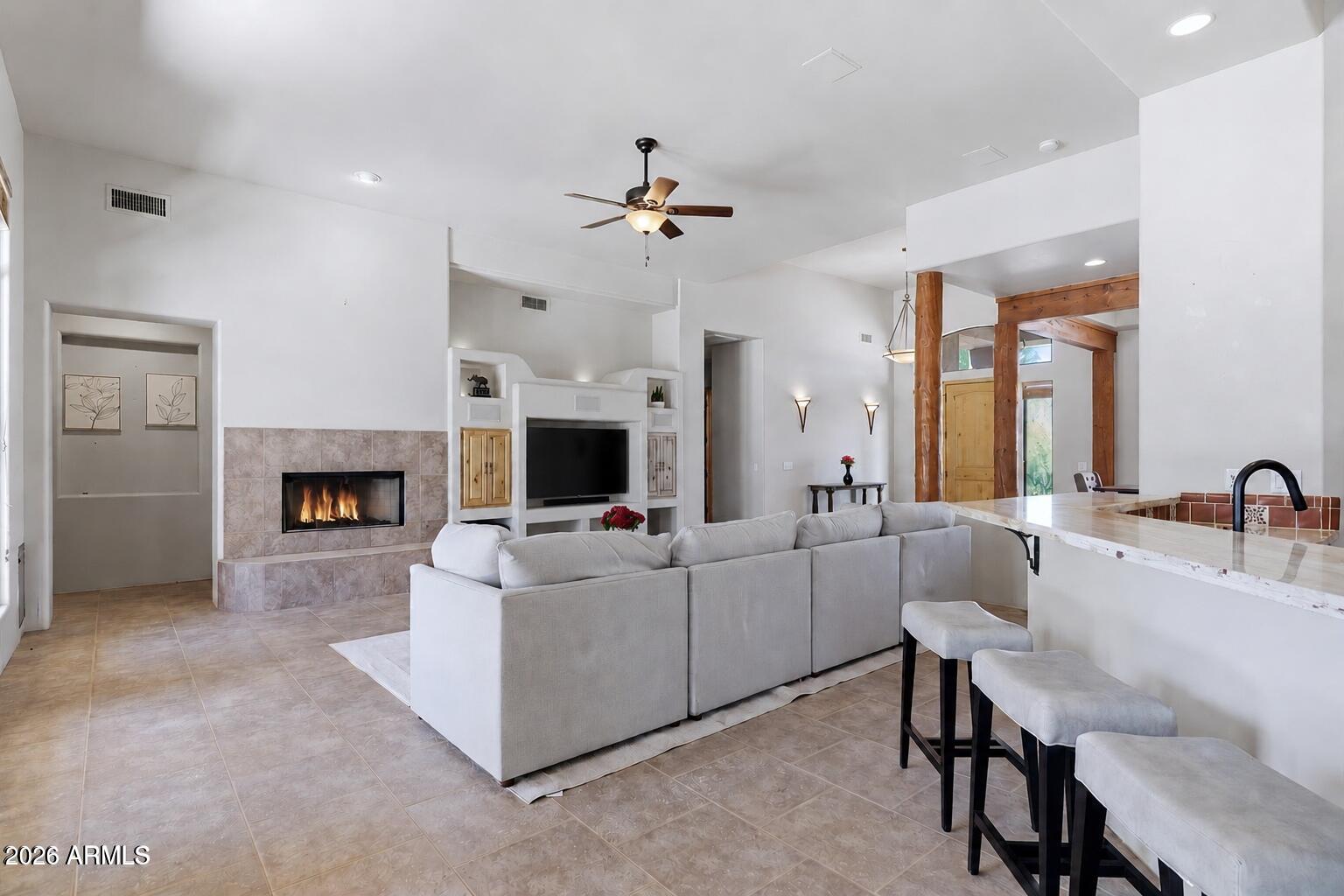 13919 East Quail Track Road Scottsdale, AZ 85262 - Photo 7 of 49
