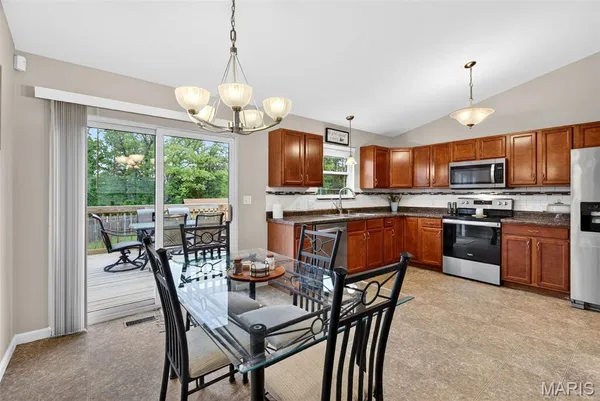 $250,000 | 6241 Twin Springs Boulevard, Cedar Hill, MO 63016