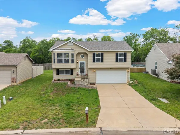 $250,000 | 6241 Twin Springs Boulevard, Cedar Hill, MO 63016