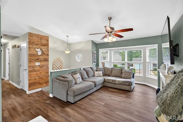 $250,000 | 6241 Twin Springs Boulevard, Cedar Hill, MO 63016