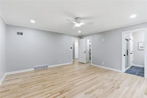 $925,000 | 2121 West 120th Street, Leawood, KS 66209