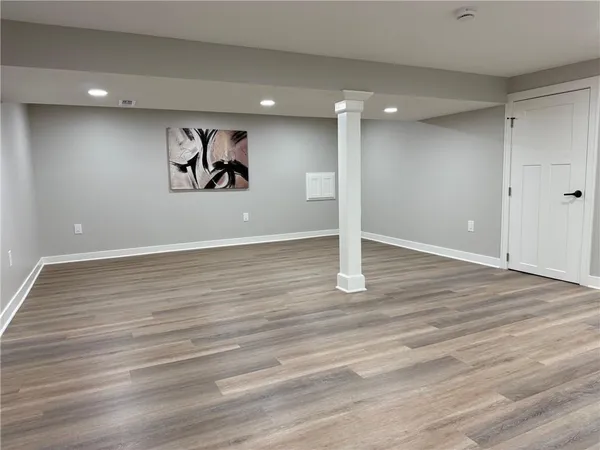 $925,000 | 2121 West 120th Street, Leawood, KS 66209