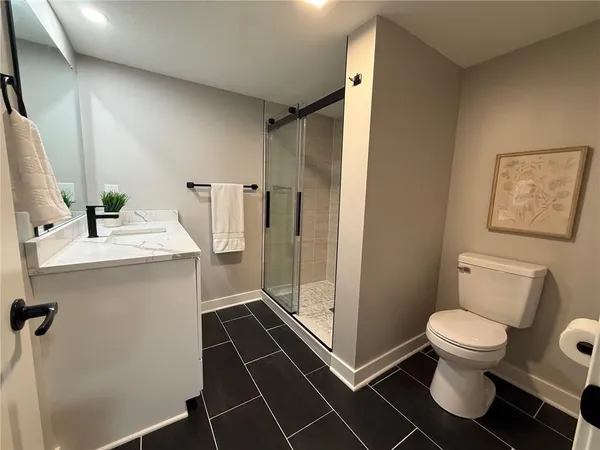 $925,000 | 2121 West 120th Street, Leawood, KS 66209