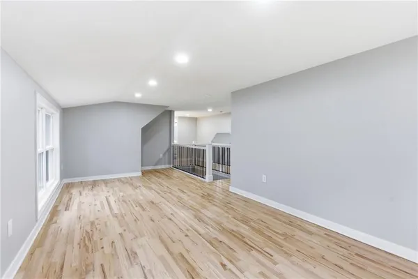 $925,000 | 2121 West 120th Street, Leawood, KS 66209