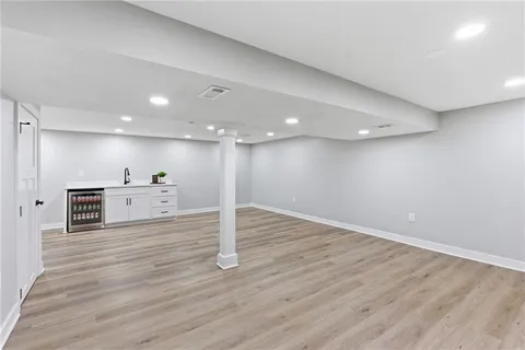 $925,000 | 2121 West 120th Street, Leawood, KS 66209